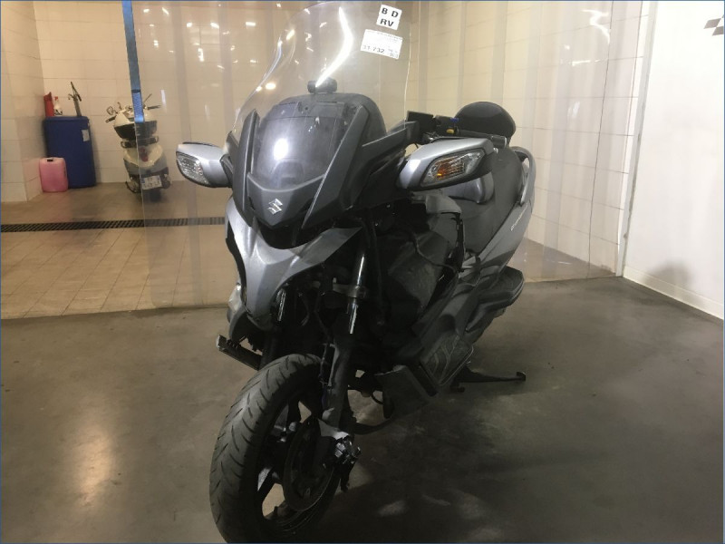SUZUKI 650 BURGMAN EXECUTIVE