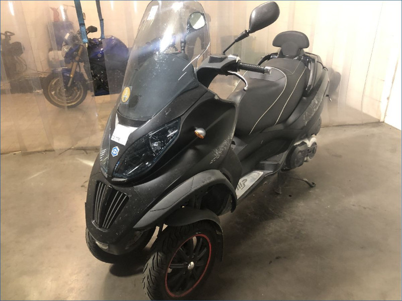 PIAGGIO 400 MP3 LT