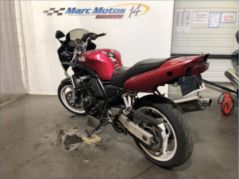 YAMAHA 600 FAZER 