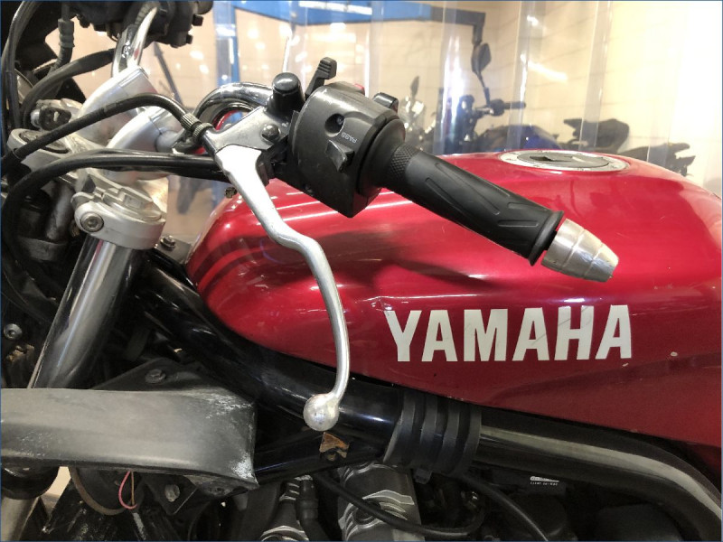 YAMAHA 600 FAZER 