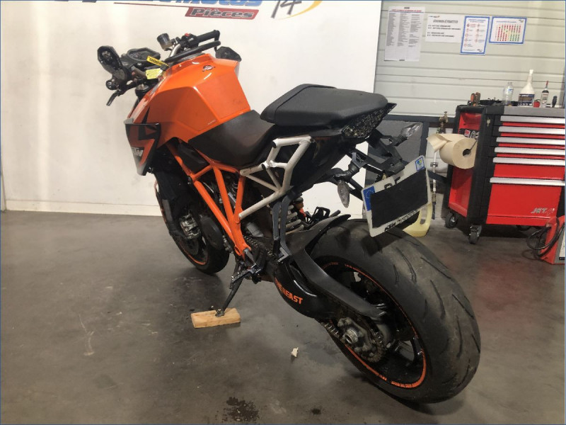 KTM 1290 SUPERDUKE R