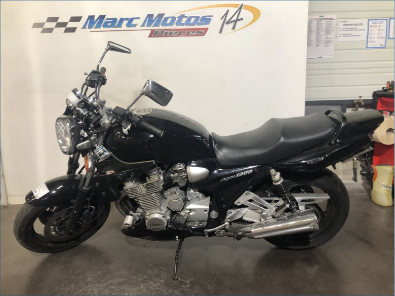 YAMAHA 1300 XJR 