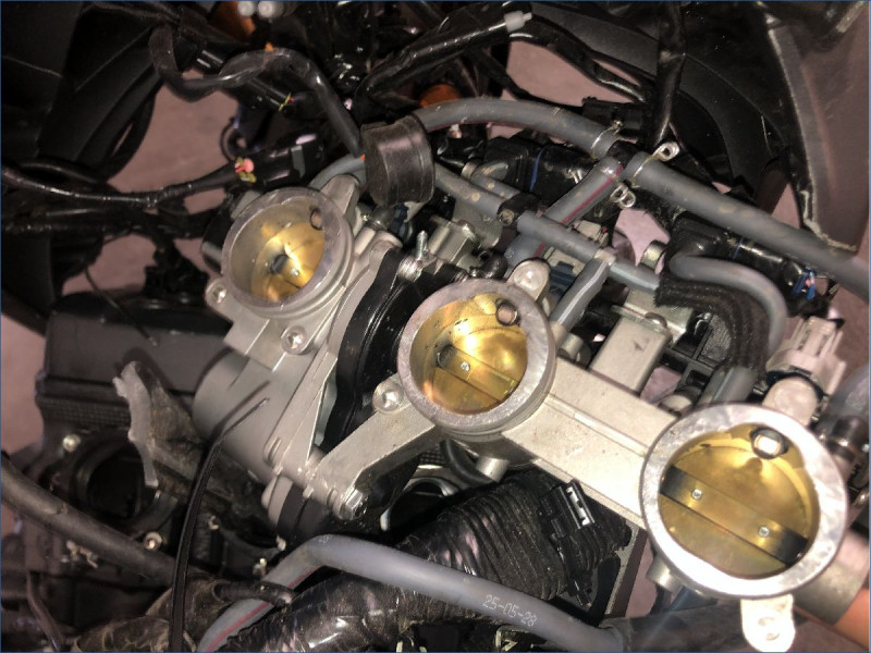 YAMAHA MT09 SP