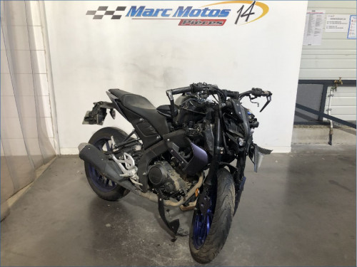 YAMAHA MT125 