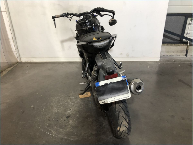 YAMAHA MT125 