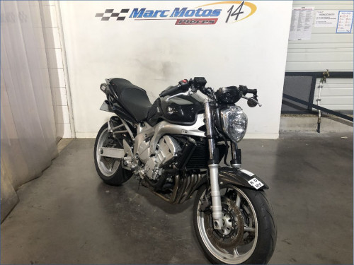 YAMAHA FZ6 N
