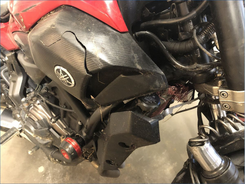 YAMAHA MT07 