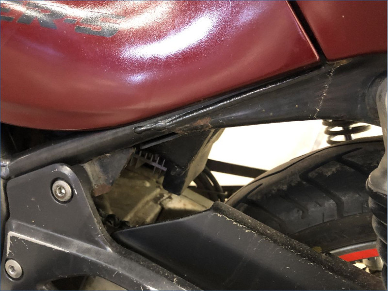 KAWASAKI ER5 