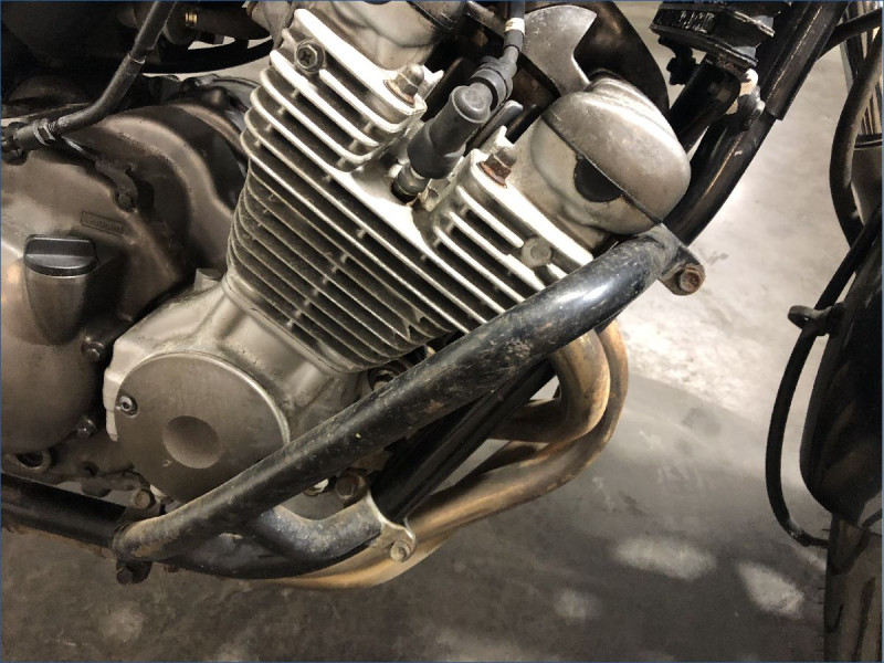 YAMAHA 600 XJN 