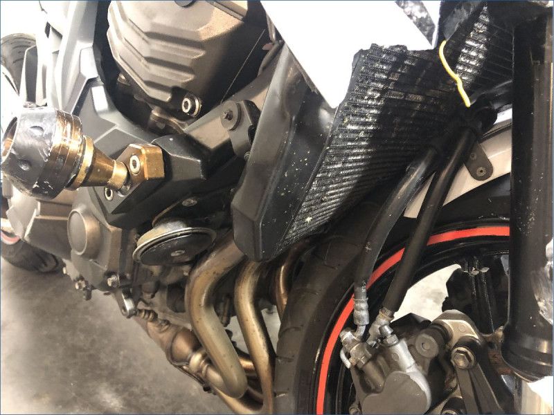 KAWASAKI Z800 