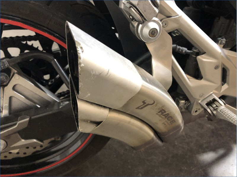 KAWASAKI Z800 