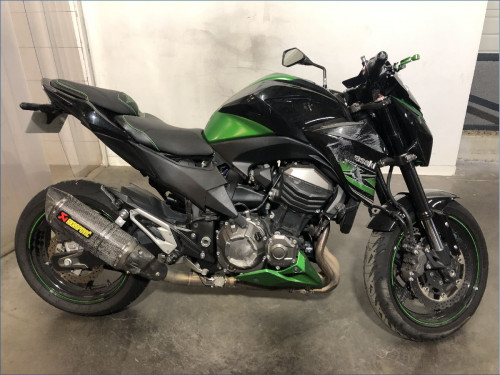 KAWASAKI Z800 