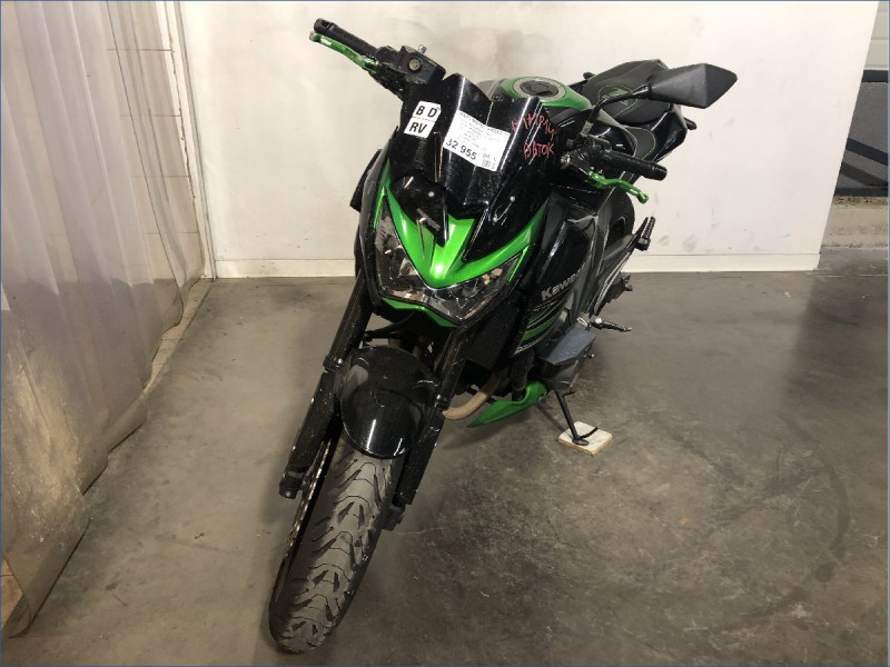 KAWASAKI Z800 