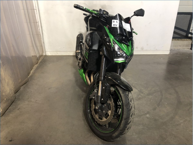 KAWASAKI Z800 