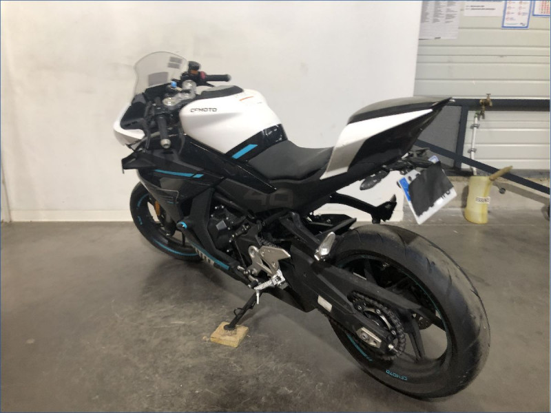 CFMOTO 450 SR 