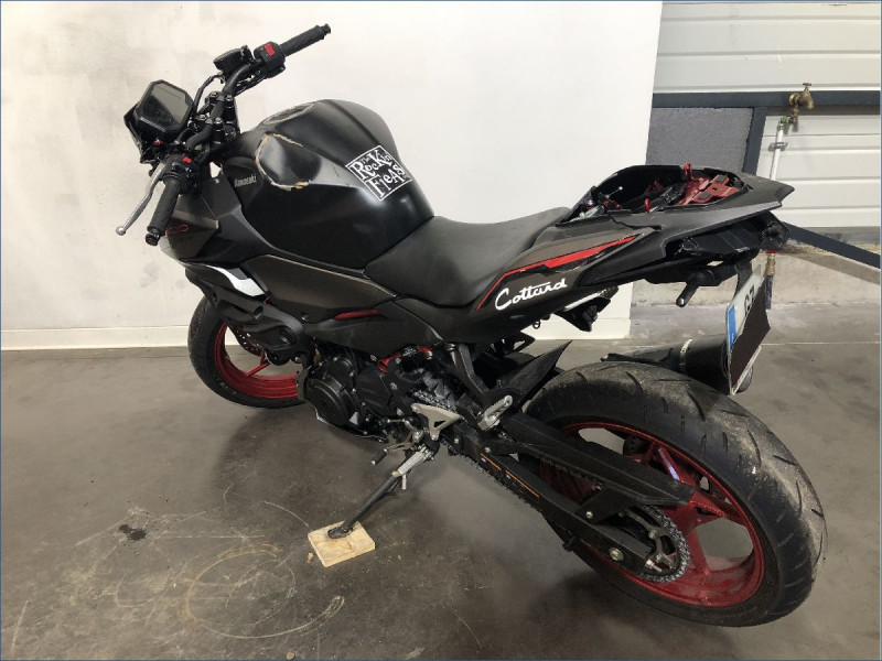 KAWASAKI Z500 ABS