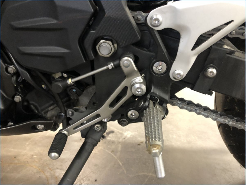 KAWASAKI Z500 ABS