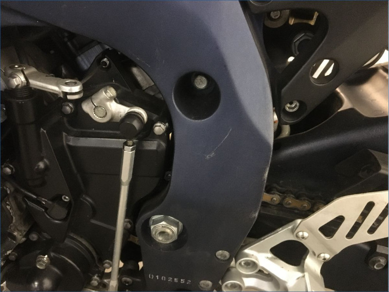 SUZUKI GSX-R750 