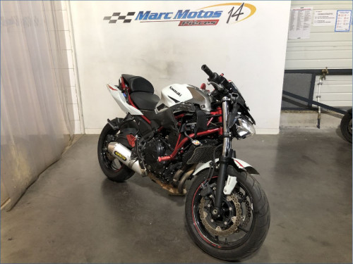 KAWASAKI Z650 