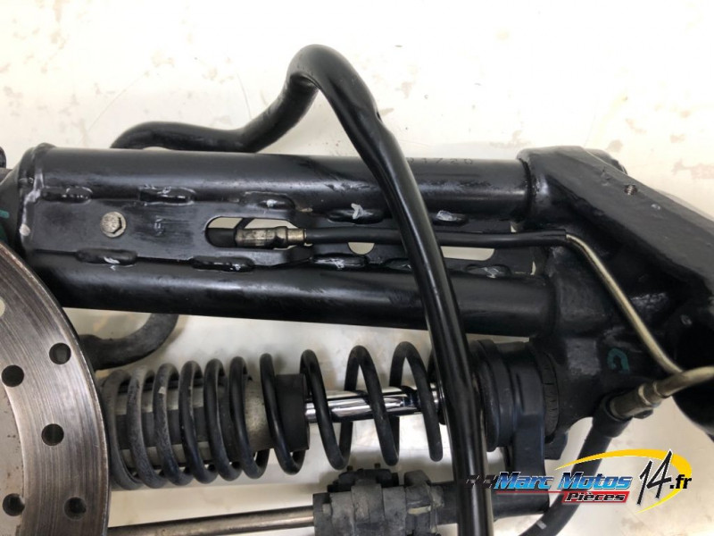 BRAS DE FOURCHE DROIT PIAGGIO 500 MP3 LT 2017