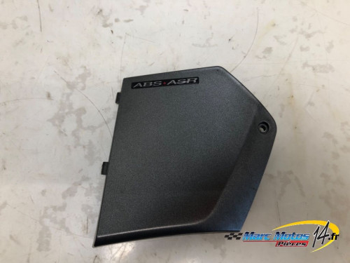 HABILLAGE DE CARENAGE GAUCHE PIAGGIO 500 MP3 LT 2017