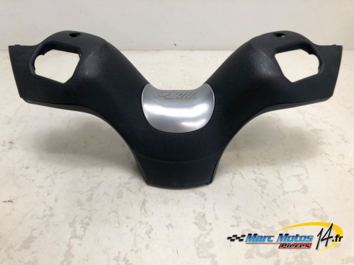 HABILLAGE DE GUIDON PIAGGIO 500 MP3 LT 2017