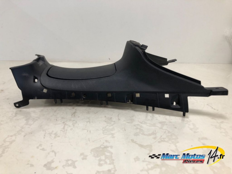 HABILLAGE DE RESERVOIR PIAGGIO 500 MP3 LT 2017