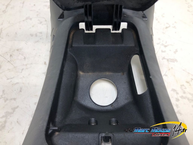 HABILLAGE DE RESERVOIR PIAGGIO 500 MP3 LT 2017