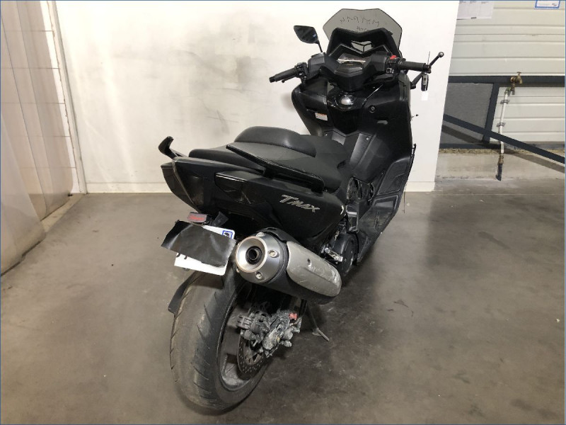 YAMAHA 530 TMAX 