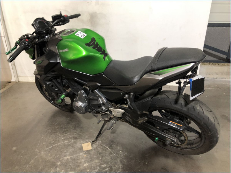 KAWASAKI Z650 
