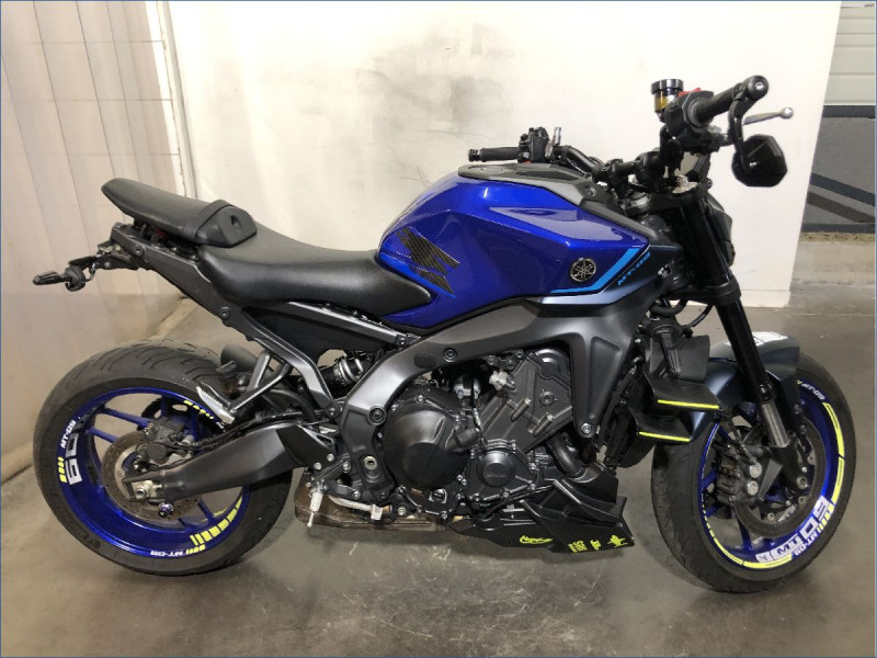 YAMAHA MT09 