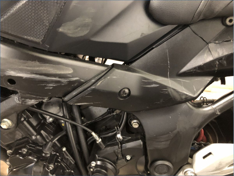SUZUKI 750 GSR 