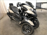 YAMAHA 300 TRICITY 