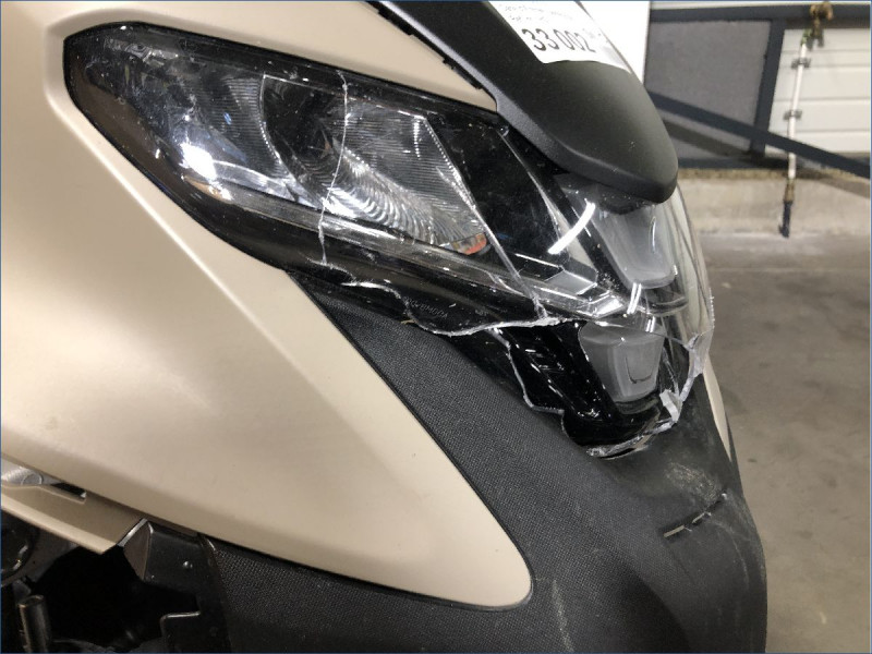 YAMAHA 300 TRICITY 