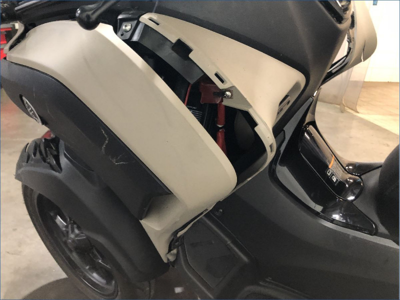 YAMAHA 300 TRICITY 