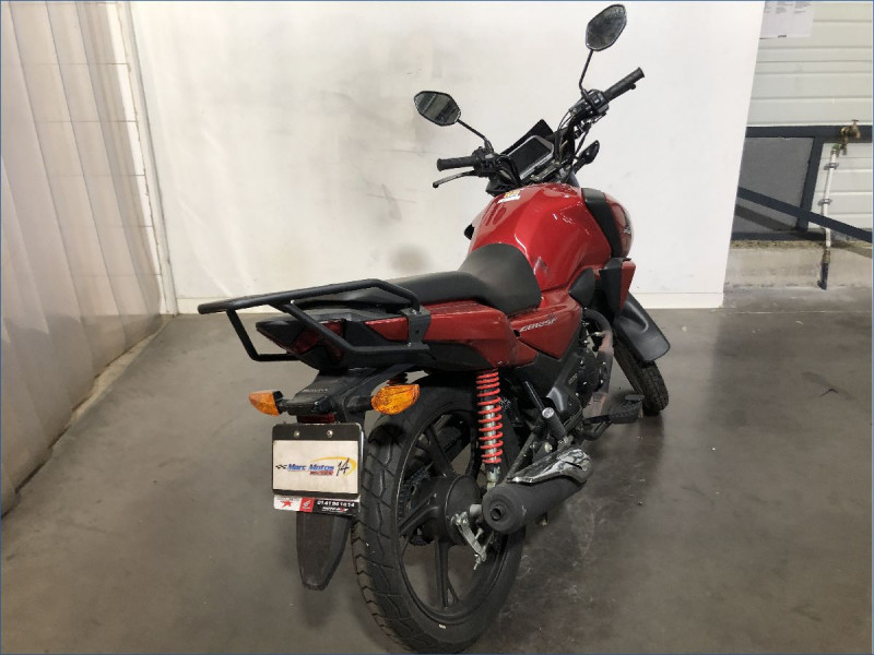 HONDA CB125F 