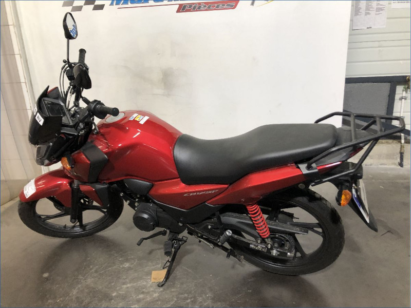 HONDA CB125F 