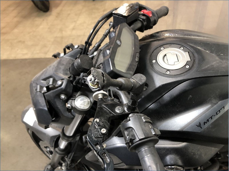 YAMAHA MT07 