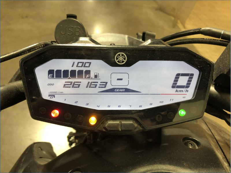 YAMAHA MT07 