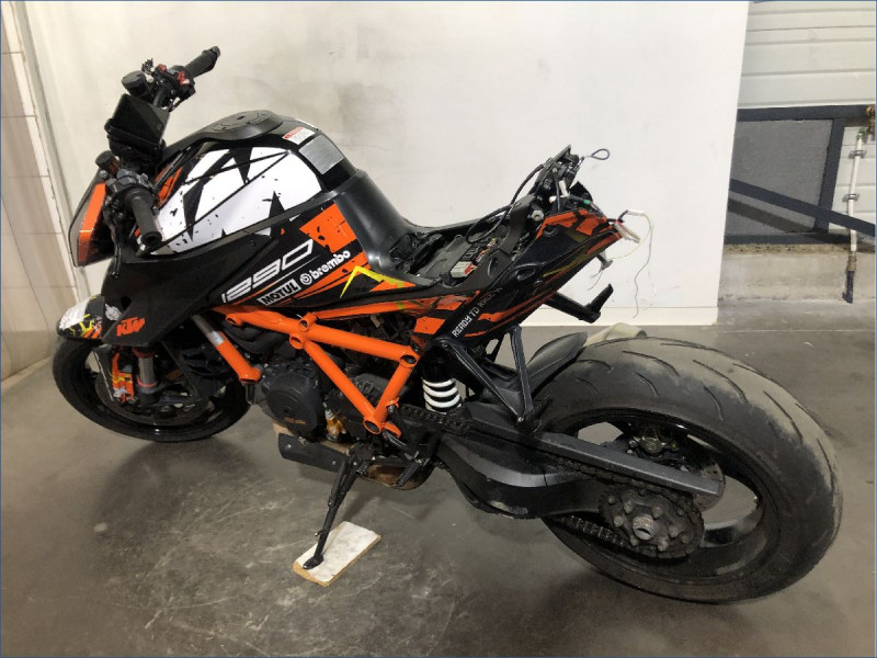 KTM 1290 SUPERDUKE 