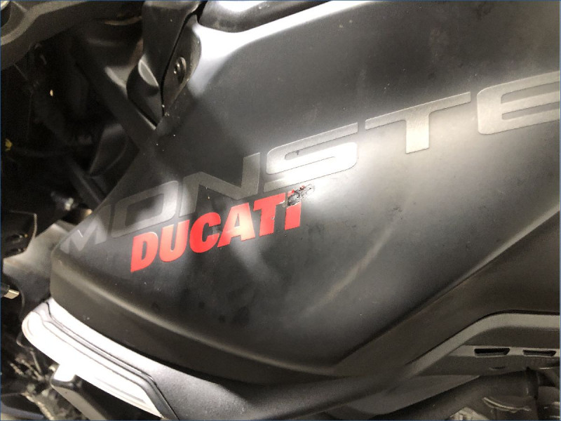 DUCATI 937 MONSTER 