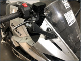 SUZUKI GSX-8R 