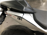 SUZUKI GSX-8R 