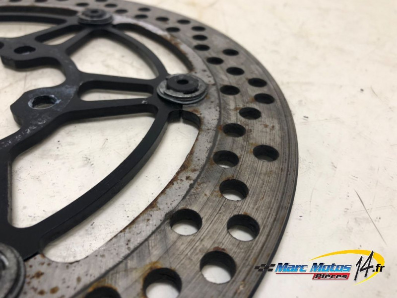 DISQUE AVANT DROIT SUZUKI 650 BANDIT S 2005