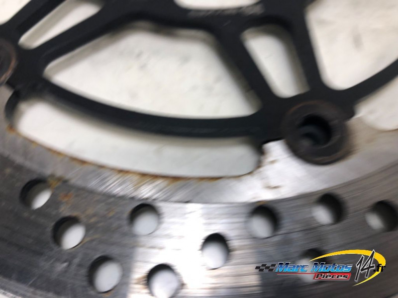 DISQUE AVANT DROIT SUZUKI 650 BANDIT S 2005