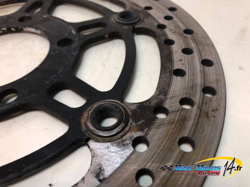 DISQUE AVANT DROIT SUZUKI 650 SV N 2006