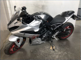 SUZUKI GSX-8R 