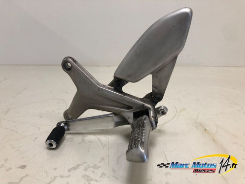 PLATINE AVANT GAUCHE MV AGUSTA 800 F3 2015