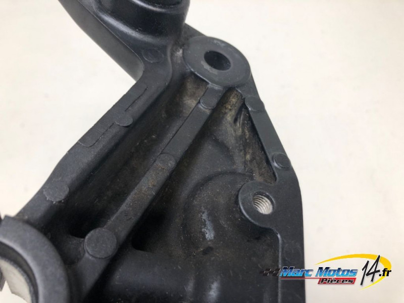 HABILLAGE DE CADRE GAUCHE HONDA CB1000R 2023