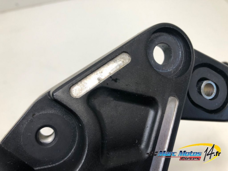 HABILLAGE DE CADRE GAUCHE HONDA CB1000R 2023